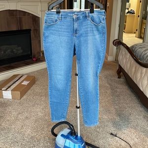 Style & Co curvy skinny jeans